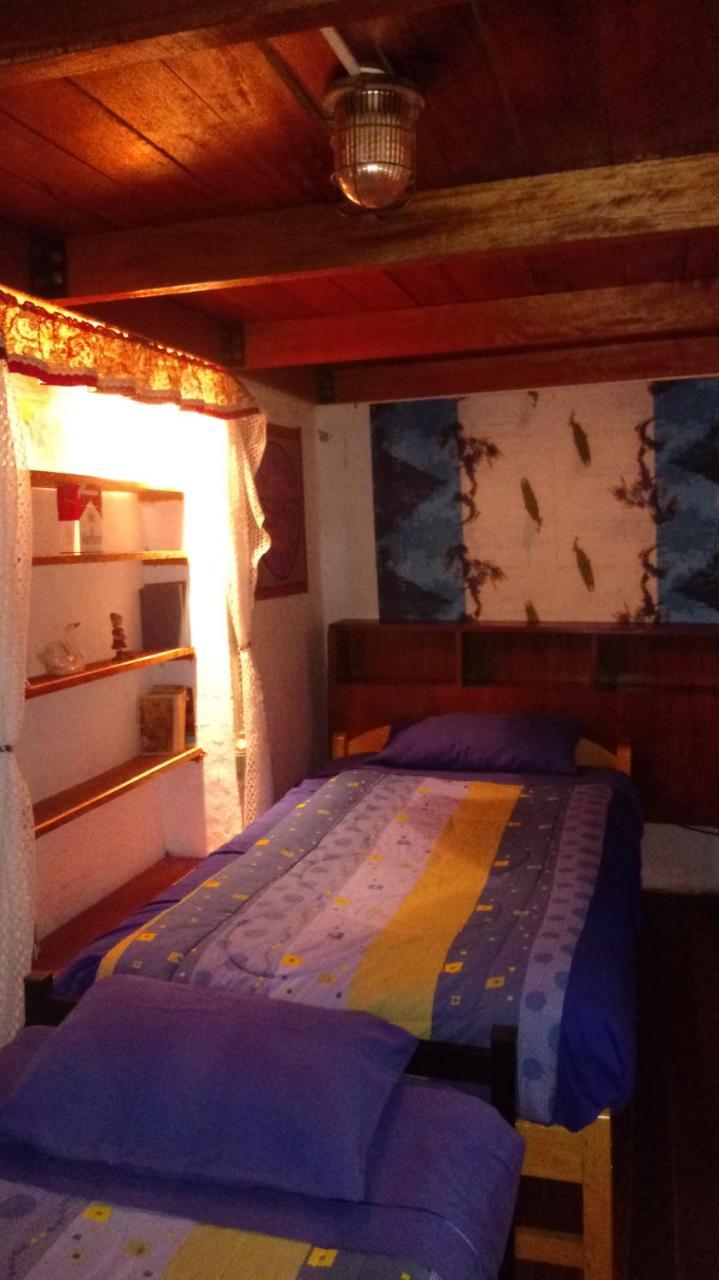 Casona Familiar Mundo Viajero Hostal